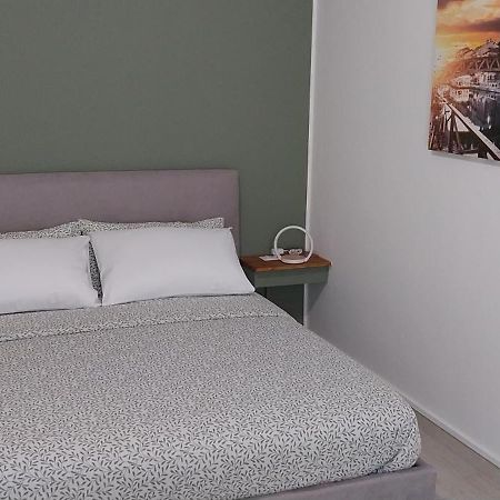 Little Sweet Home - Fiera Milano Pero Ngoại thất bức ảnh
